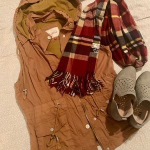 Women’s utility vest